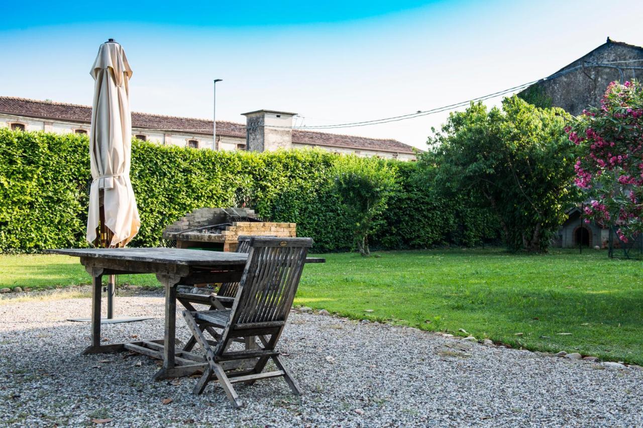Agriturismo Lecolombare Ногароле-Рокка Экстерьер фото